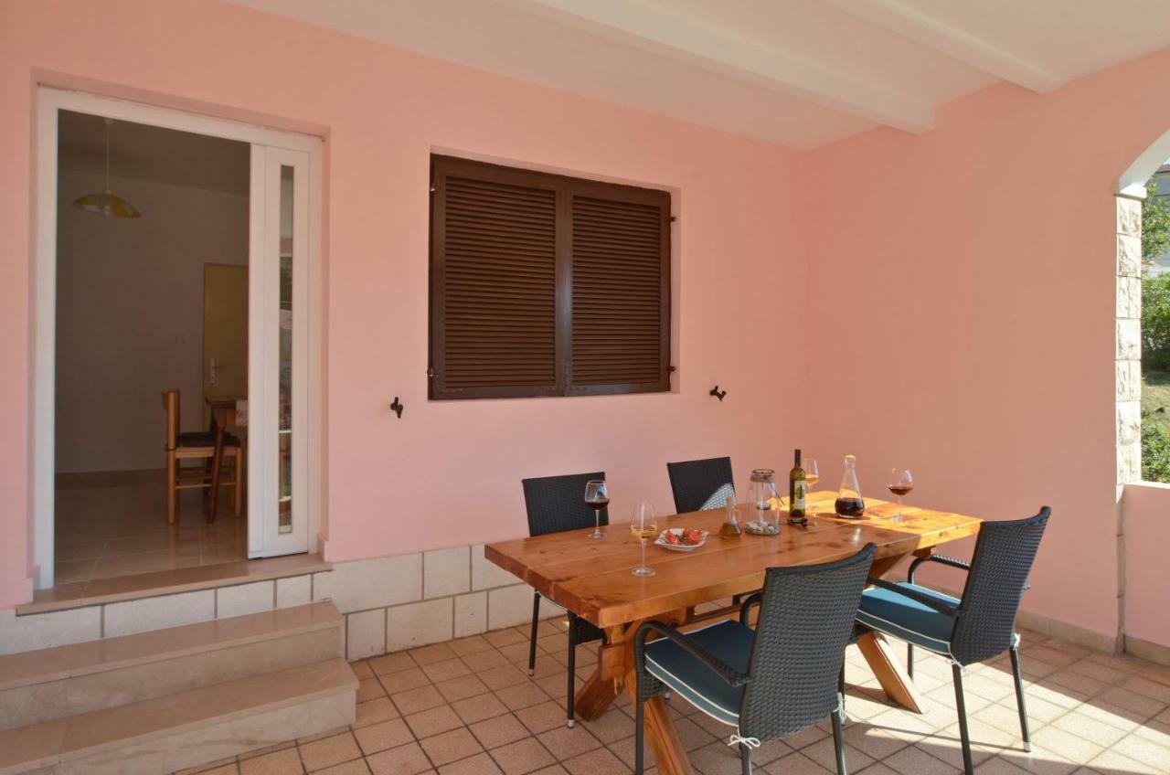 Apartment Jakov Grscica Prizba Luaran gambar