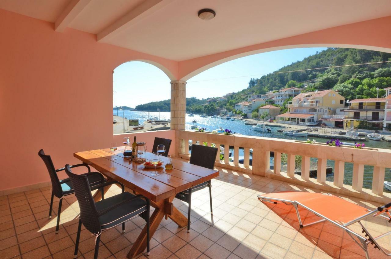 Apartment Jakov Grscica Prizba Luaran gambar