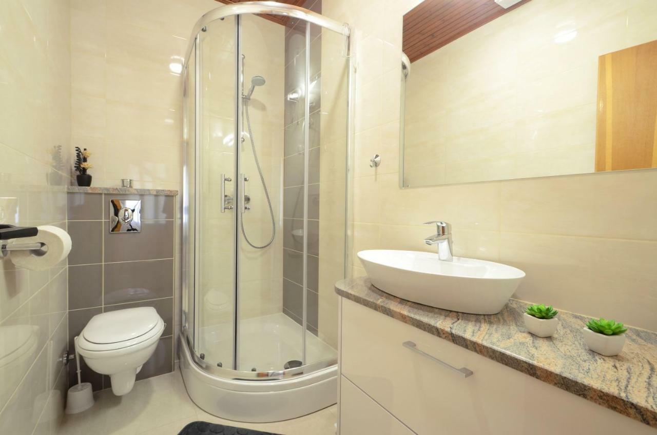 Apartment Jakov Grscica Prizba Luaran gambar