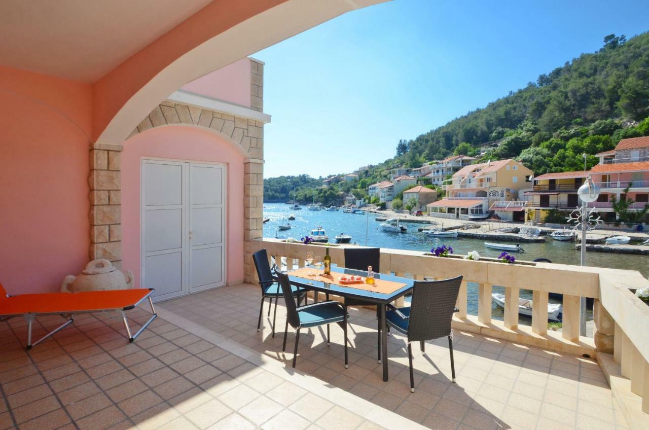 Apartment Jakov Grscica Prizba Luaran gambar