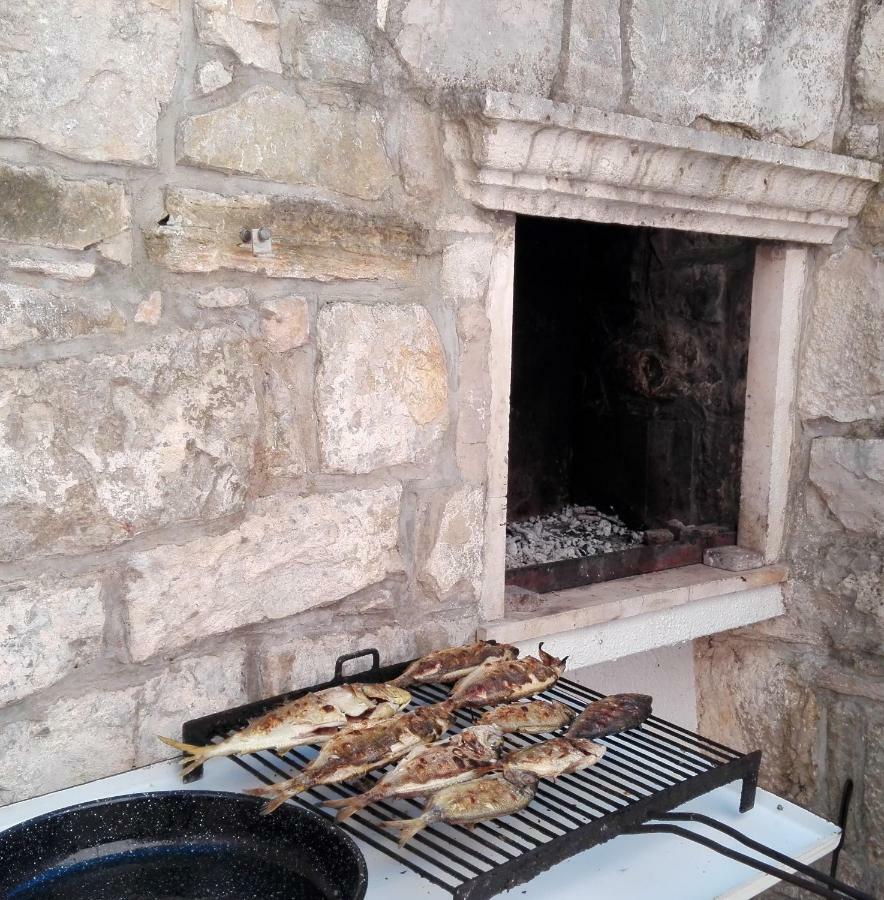 Apartment Jakov Grscica Prizba Luaran gambar